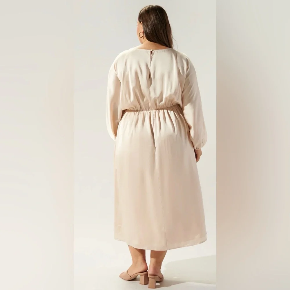 Sugarlips Chateau Satin Champagne Dolman Sleeve Midi Dress - Picture 8 of 9